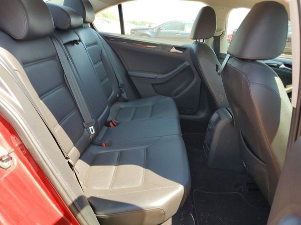 2017 VOLKSWAGEN JETTA SEL, SEL Premium