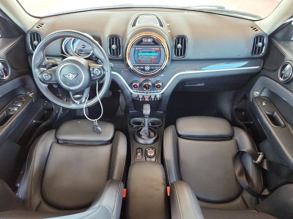 2019 MINI COOPER