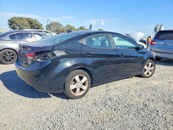2012 HYUNDAI ELANTRA GLS(Middle grade)