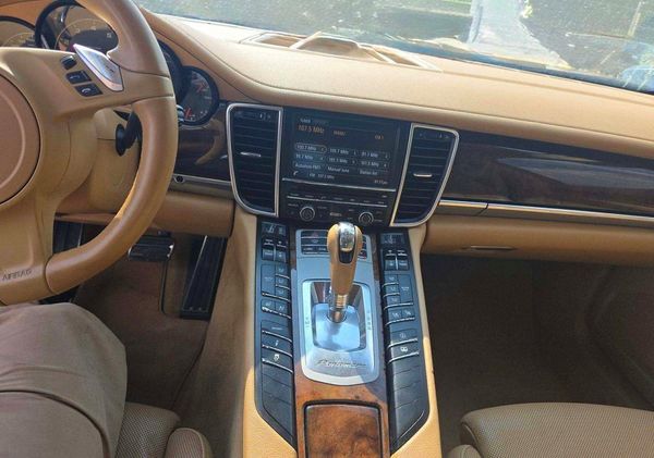 2015 PORSCHE PANAMERA Base (2WD), 4 (4WD)