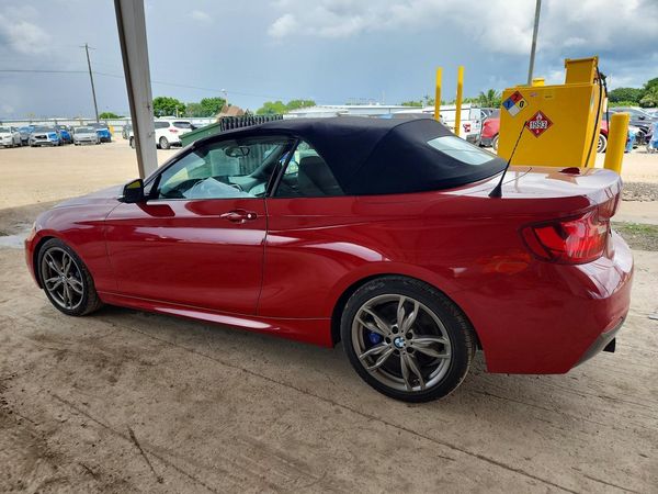 2016 BMW M235I