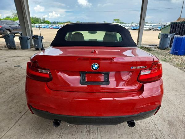 2016 BMW M235I