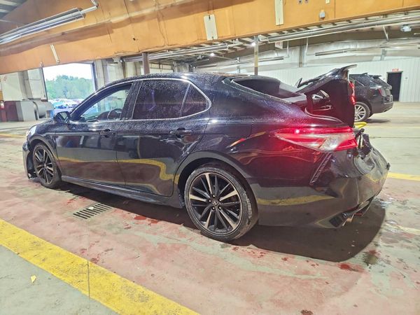 2018 TOYOTA CAMRY XSE