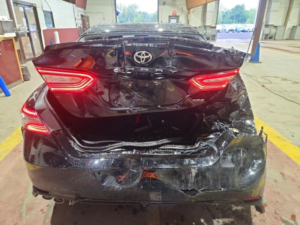 2018 TOYOTA CAMRY XSE
