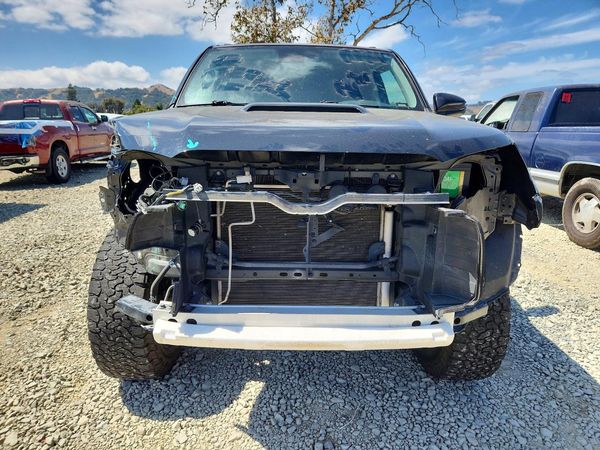 2020 TOYOTA 4RUNNER