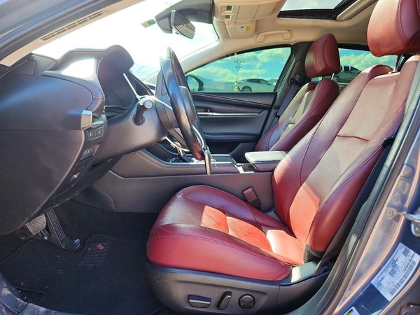 2023 MAZDA 3