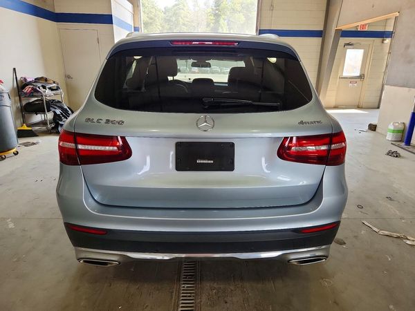 2018 MERCEDES-BENZ GLC