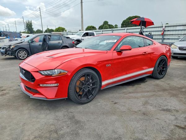 2020 FORD MUSTANG