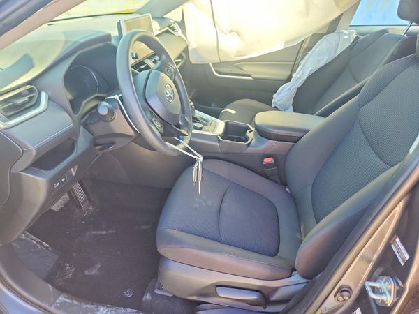 2025 TOYOTA RAV4 LE — DENT