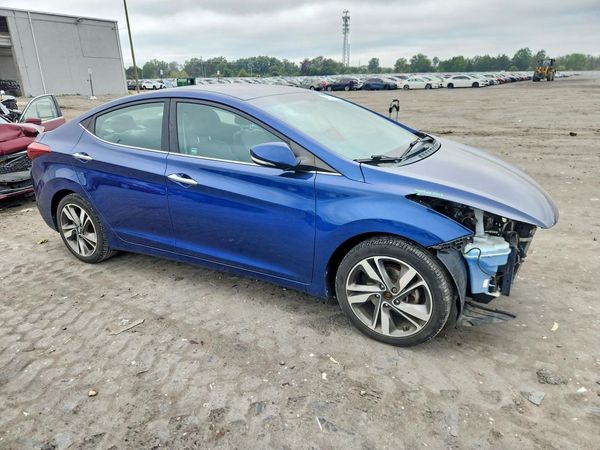 2015 HYUNDAI ELANTRA GLS(Middle)