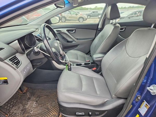 2015 HYUNDAI ELANTRA GLS(Middle)