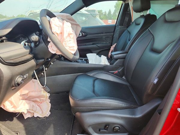 2026 JEEP COMPASS Limited — DENT
