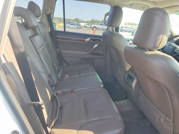 2013 LEXUS GX