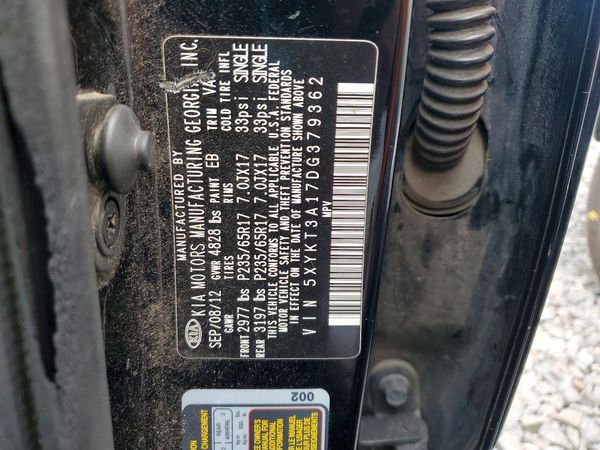 2013 KIA SORENTO Base / LX