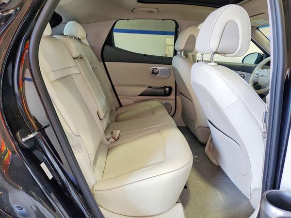 2023 GENESIS GV60