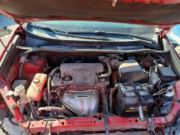 2015 TOYOTA RAV4 LE (X Grade) — Engine bay