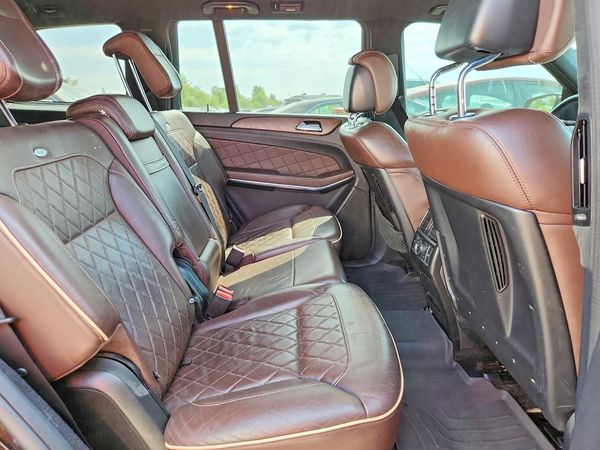 2014 MERCEDES-BENZ GL GL 550 4MATIC