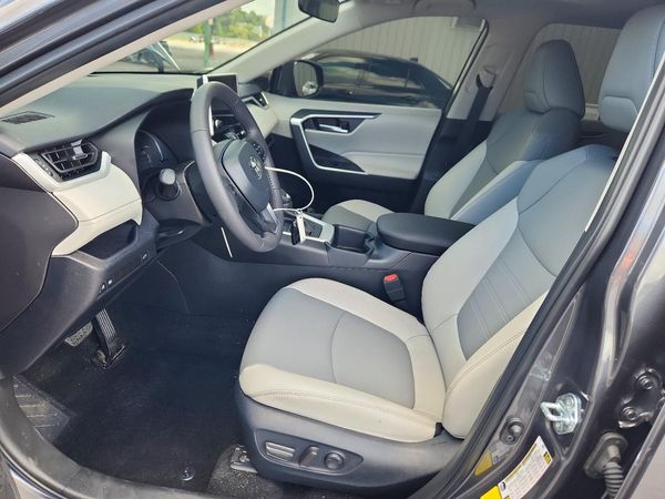 2025 TOYOTA RAV4