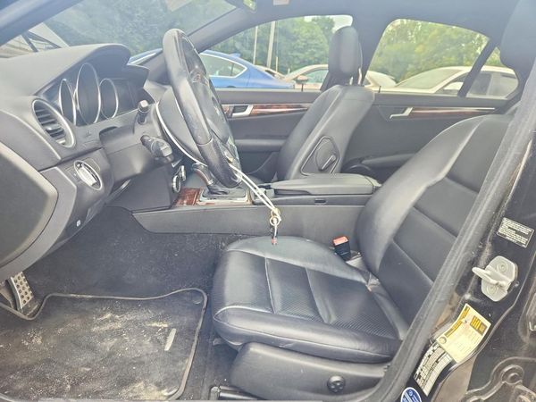 2012 MERCEDES-BENZ C