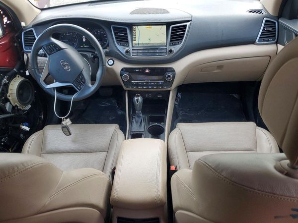2016 HYUNDAI TUCSON