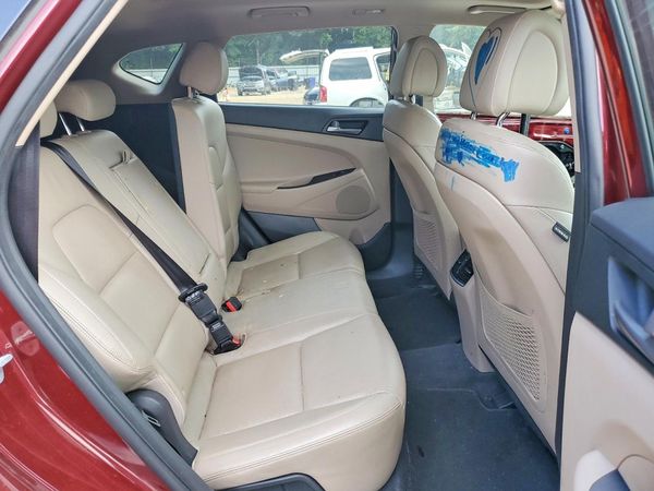 2016 HYUNDAI TUCSON