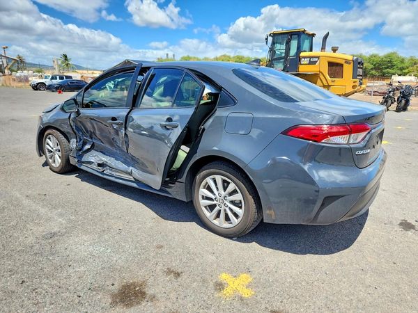 2025 TOYOTA COROLLA