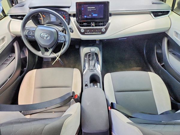2025 TOYOTA COROLLA