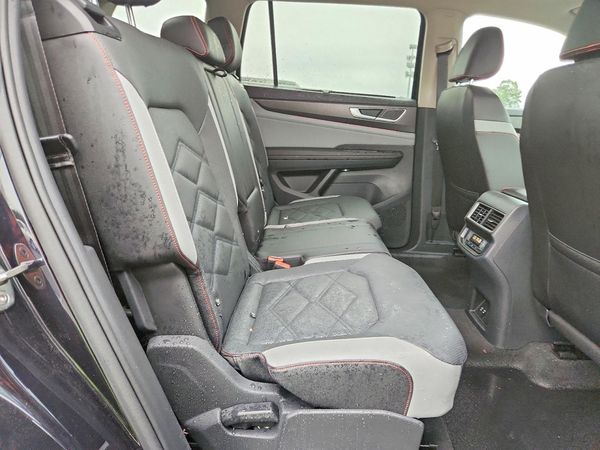 2025 VOLKSWAGEN ATLAS