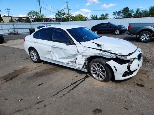 2016 BMW 3 SERIES xDrive SA — Passenger 3/4