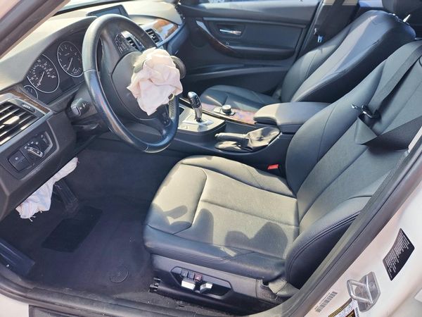 2016 BMW 3 SERIES xDrive SA — DENT