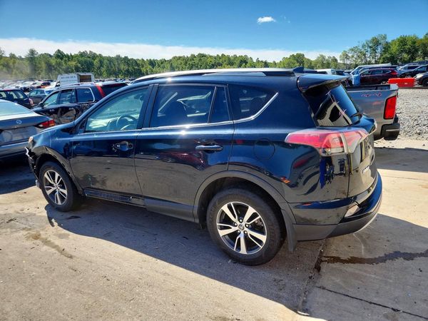 2018 TOYOTA RAV4 Adventure/XLE