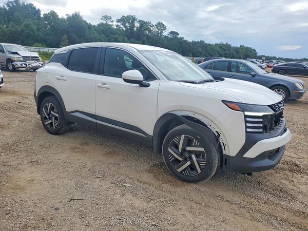 2025 NISSAN KICKS