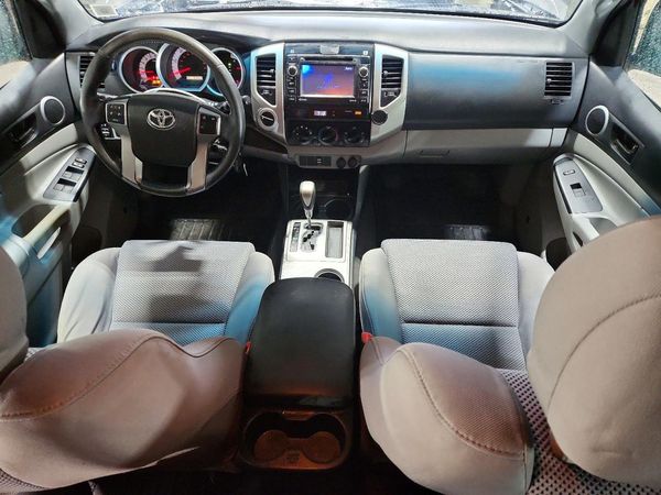2012 TOYOTA TACOMA