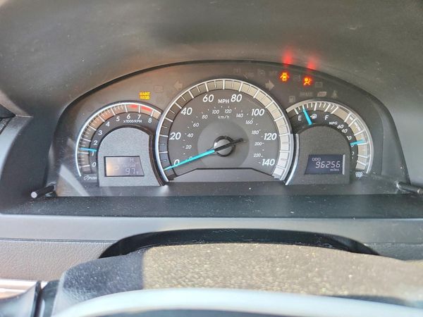 2014 TOYOTA CAMRY
