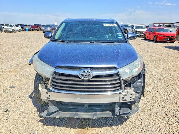 2015 TOYOTA HIGHLANDER