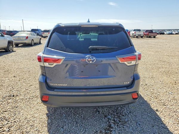 2015 TOYOTA HIGHLANDER