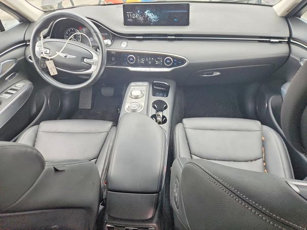 2022 GENESIS GV70