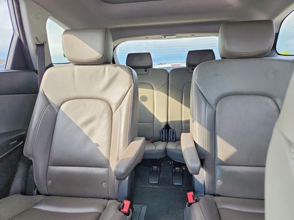 2017 HYUNDAI SANTA FE TOP