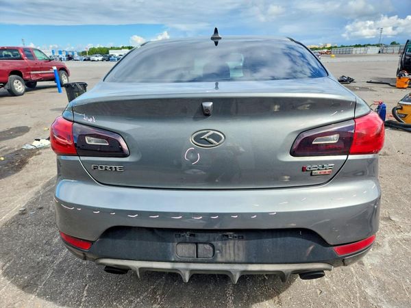 2015 KIA FORTE KOUP TOP (High)