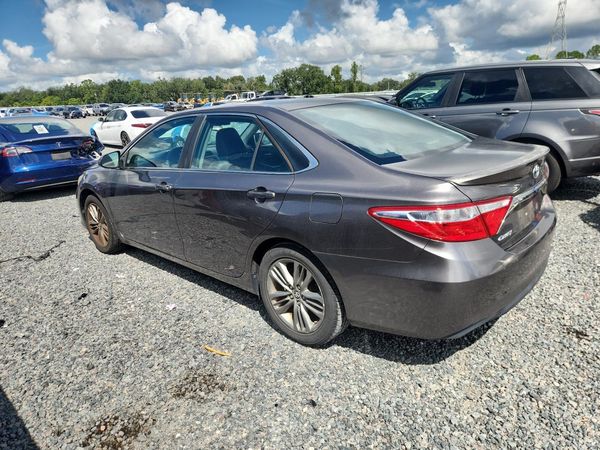 2015 TOYOTA CAMRY