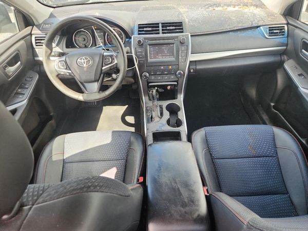 2015 TOYOTA CAMRY