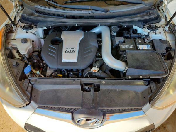 2014 HYUNDAI VELOSTER