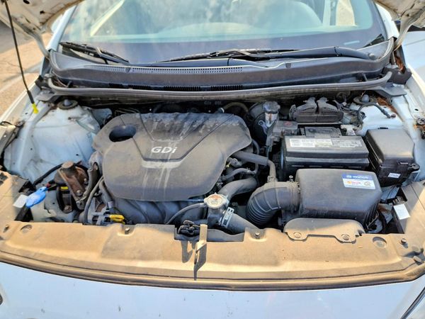 2015 HYUNDAI ACCENT