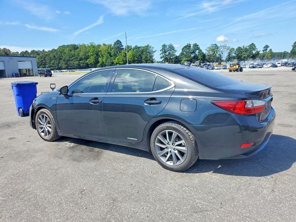 2017 LEXUS ES
