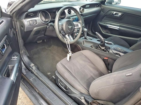 2019 FORD MUSTANG I4 Coupe