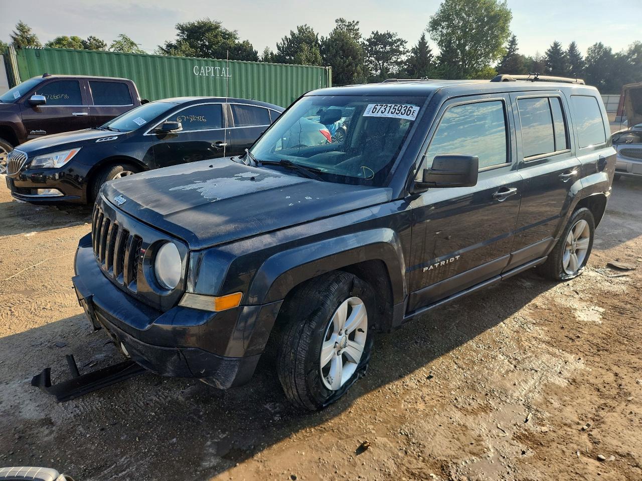 2014 JEEP PATRIOT Sport — Front 3/4