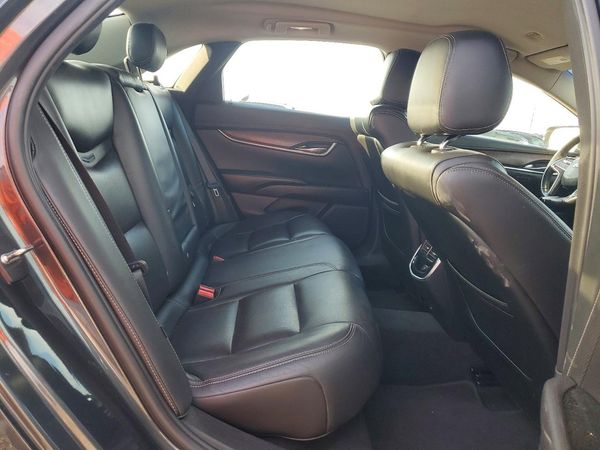 2018 CADILLAC XTS Luxury
