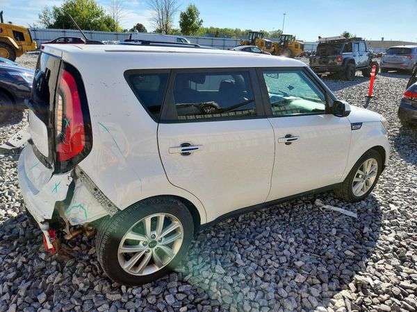 2018 KIA SOUL Plus