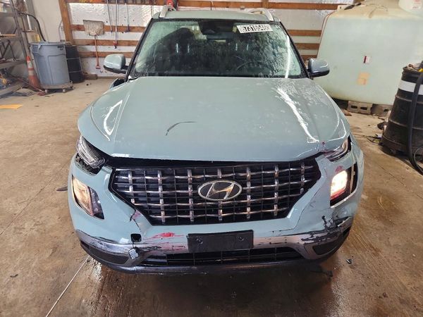 2025 HYUNDAI VENUE SEL, Limited