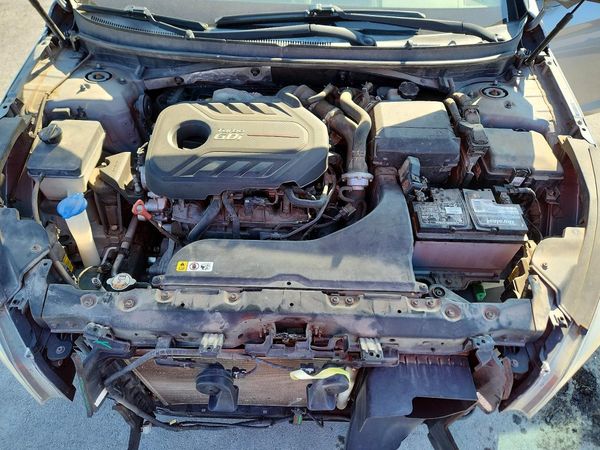 2015 HYUNDAI SONATA — Engine bay